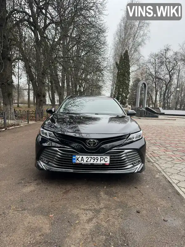 Седан Toyota Camry 2017 2.49 л. Автомат обл. Київська, Київ - Фото 1/21