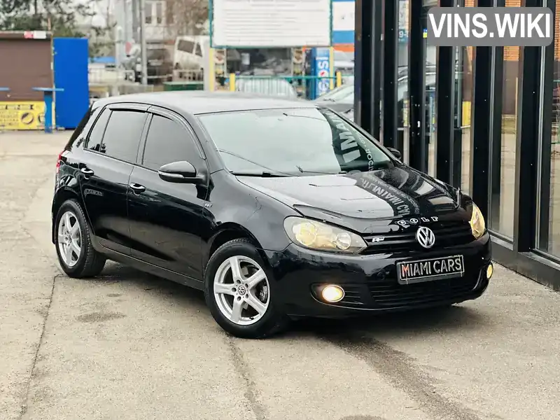 Хетчбек Volkswagen Golf 2010 1.6 л. Ручна / Механіка обл. Полтавська, Лубни - Фото 1/21