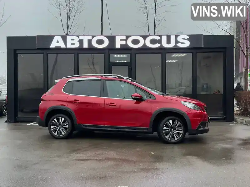 Позашляховик / Кросовер Peugeot 2008 2018 1.2 л. Автомат обл. Київська, Київ - Фото 1/21