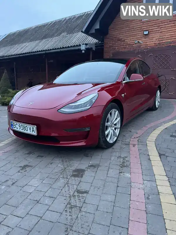 Седан Tesla Model 3 2019 null_content л. обл. Львівська, Радехів - Фото 1/14