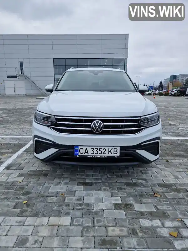 Позашляховик / Кросовер Volkswagen Tiguan 2022 1.98 л. Автомат обл. Черкаська, Черкаси - Фото 1/21