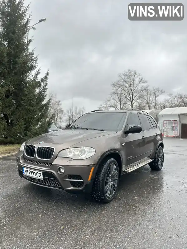 Позашляховик / Кросовер BMW X5 2011 2.99 л. Автомат обл. Житомирська, Бердичів - Фото 1/21