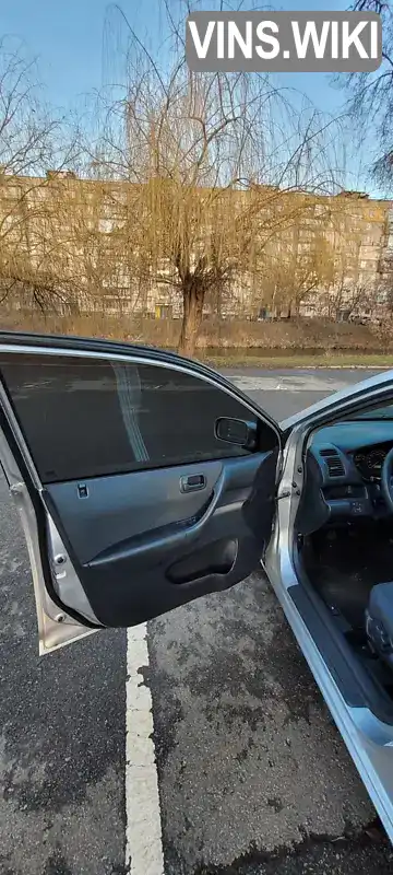 Хетчбек Honda Civic 2001 1.6 л. Ручна / Механіка обл. Дніпропетровська, Кривий Ріг - Фото 1/9