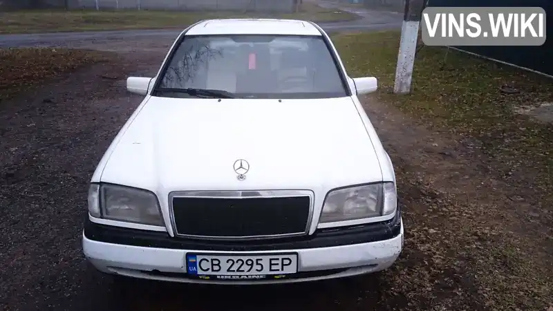 Седан Mercedes-Benz C-Class 1995 1.8 л. Ручна / Механіка обл. Полтавська, Чорнухи - Фото 1/11