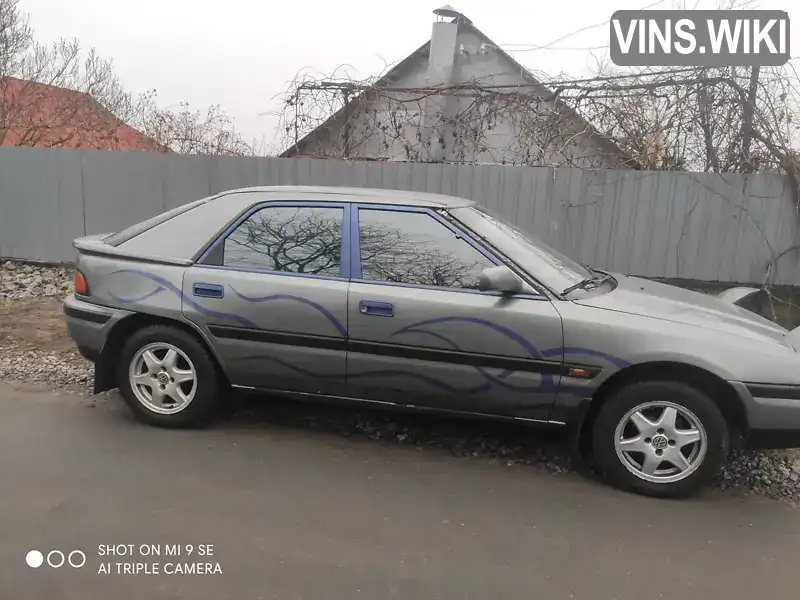 Хетчбек Mazda 323 1990 1.8 л. Ручна / Механіка обл. Вінницька, Вінниця - Фото 1/21