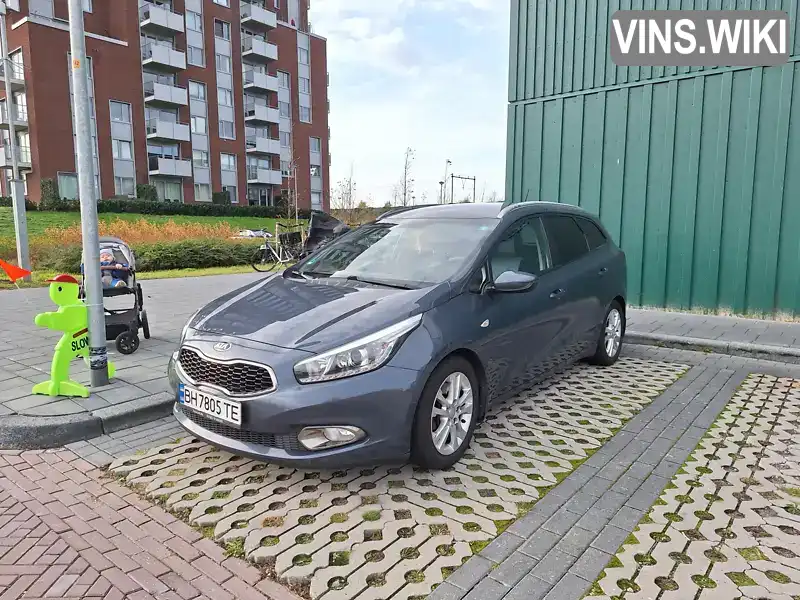 Універсал Kia Ceed 2014 1.4 л. обл. Тернопільська, Тернопіль - Фото 1/6