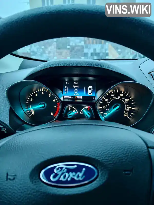 1FMCU0F77JUA17843 Ford Escape 2017 Внедорожник / Кроссовер 2.49 л. Фото 4