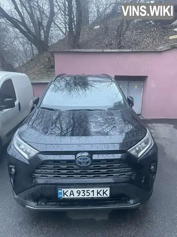 Позашляховик / Кросовер Toyota RAV4 2023 2.5 л. Автомат обл. Київська, Київ - Фото 1/13