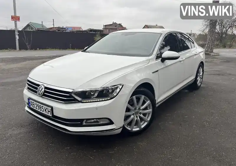 Седан Volkswagen Passat 2015 1.97 л. Робот обл. Херсонська, Каховка - Фото 1/4