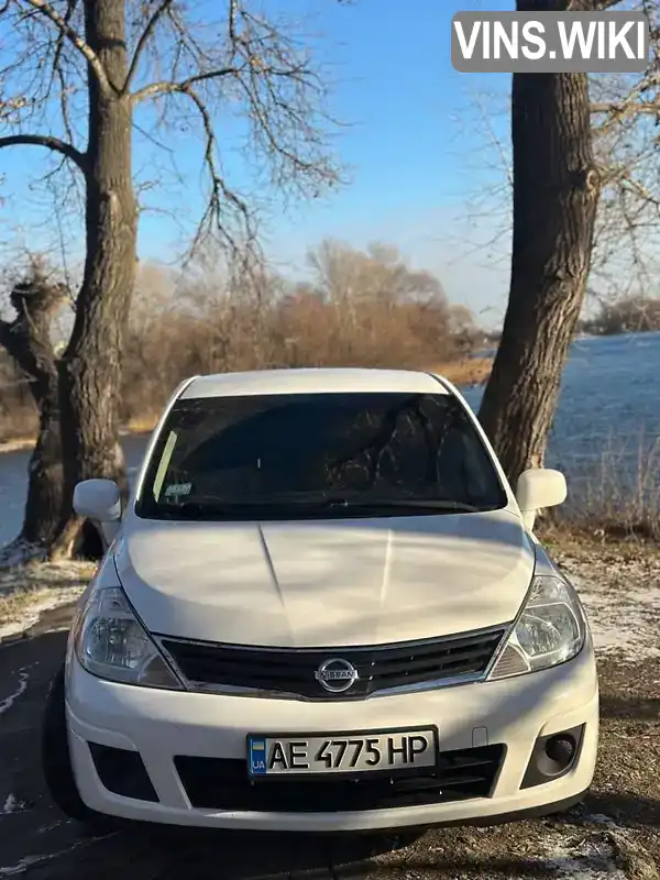 Седан Nissan Versa 2012 1.8 л. Автомат обл. Дніпропетровська, Кам'янське (Дніпродзержинськ) - Фото 1/11