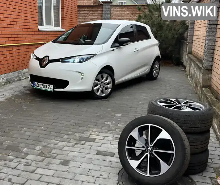 VF1AGVYF057308113 Renault Zoe 2017 Хэтчбек  Фото 1