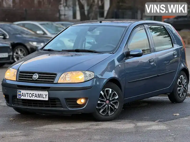 Хетчбек Fiat Punto 2004 null_content л. Автомат обл. Київська, Київ - Фото 1/18