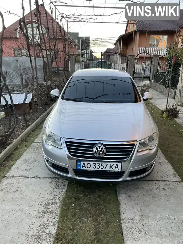 Седан Volkswagen Passat 2005 2 л. Ручна / Механіка обл. Закарпатська, Виноградів - Фото 1/21