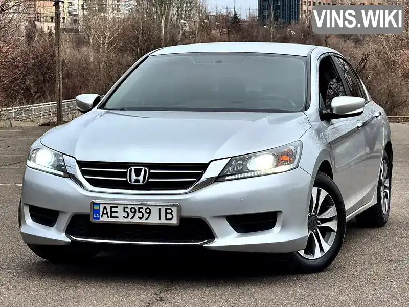 Седан Honda Accord 2013 2.4 л. Автомат обл. Дніпропетровська, Кривий Ріг - Фото 1/21