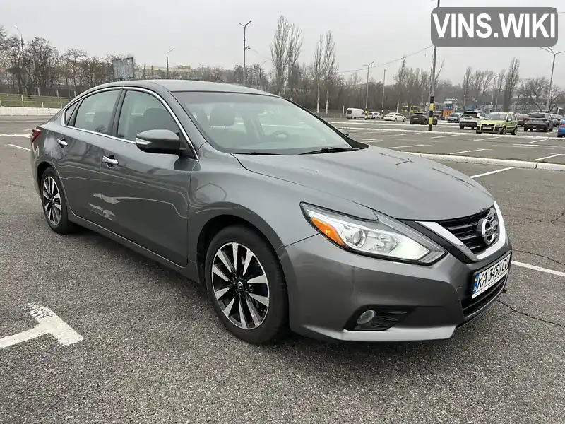 Седан Nissan Altima 2017 2.49 л. Варіатор обл. Київська, Київ - Фото 1/21