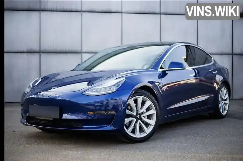 Седан Tesla Model 3 2018 null_content л. Автомат обл. Київська, Київ - Фото 1/21