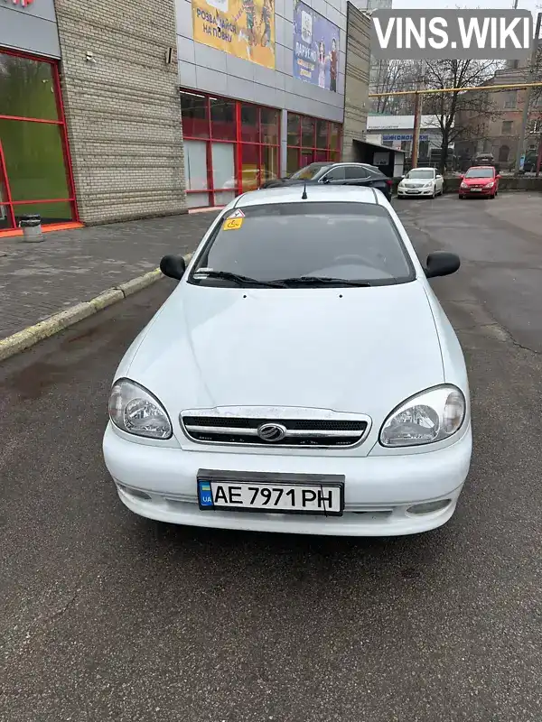 Седан Daewoo Lanos 2011 1.5 л. Ручна / Механіка обл. Дніпропетровська, Дніпро (Дніпропетровськ) - Фото 1/9