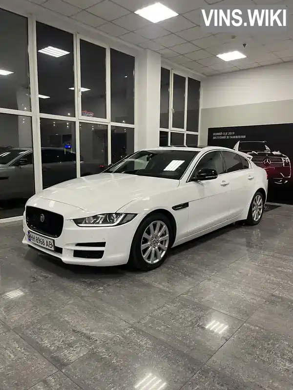 Седан Jaguar XE 2017 2 л. Автомат обл. Вінницька, Бершадь - Фото 1/21