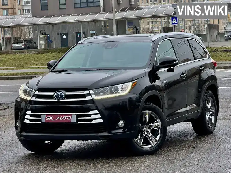 Позашляховик / Кросовер Toyota Highlander 2019 3.5 л. Автомат обл. Київська, Київ - Фото 1/21