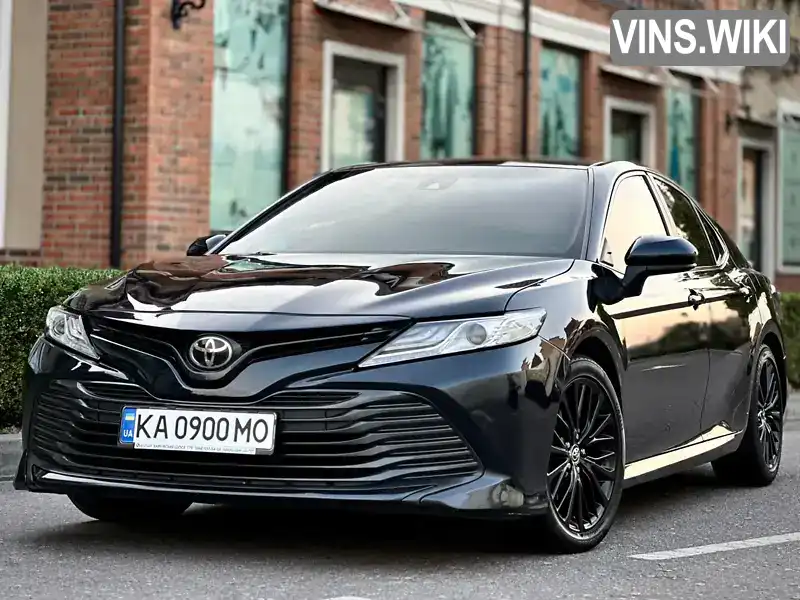 Седан Toyota Camry 2017 2.49 л. Автомат обл. Киевская, Киев - Фото 1/21