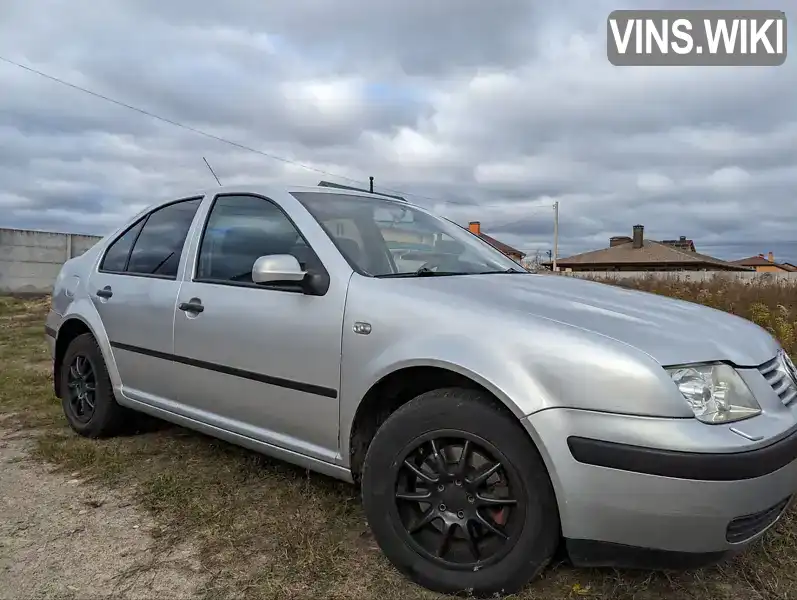 Седан Volkswagen Bora 2003 1.6 л. Ручна / Механіка обл. Чернігівська, Чернігів - Фото 1/18