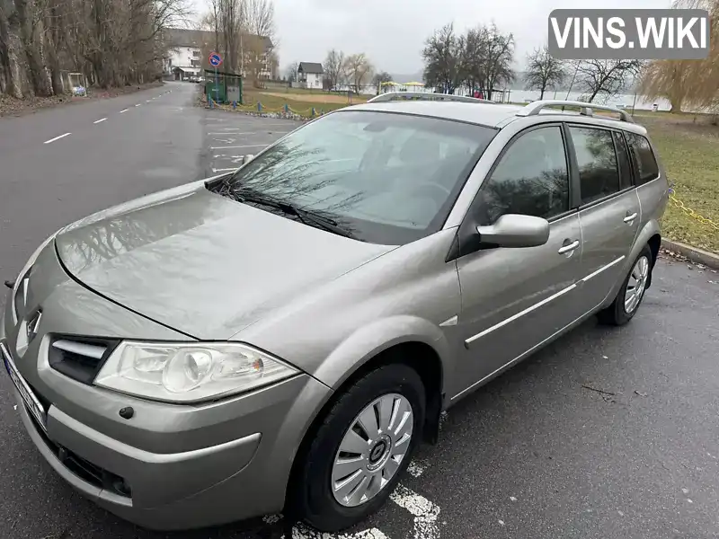 Універсал Renault Megane 2015 1.6 л. Ручна / Механіка обл. Вінницька, Ладижин - Фото 1/12