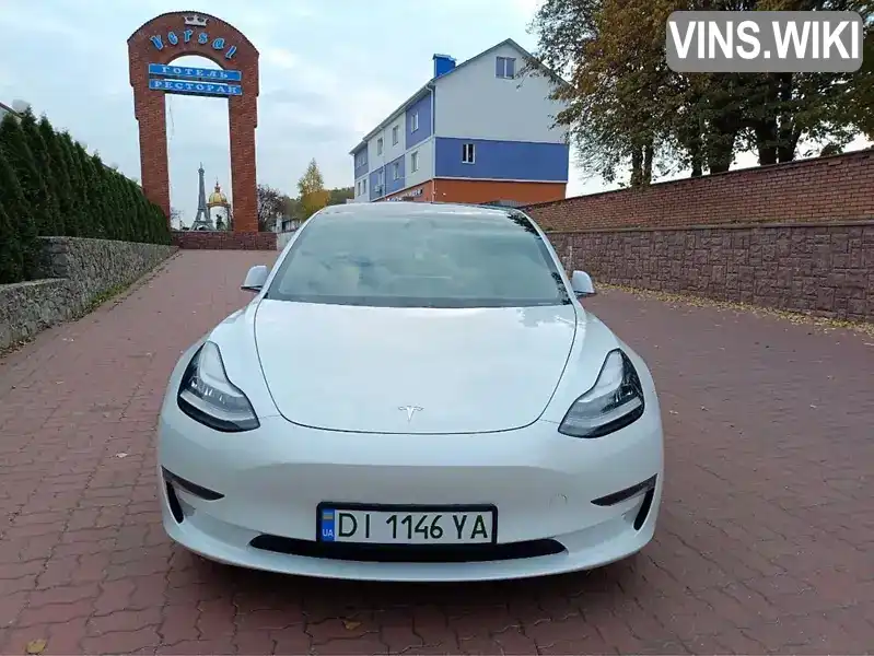 Седан Tesla Model 3 2020 null_content л. Автомат обл. Рівненська, Рівне - Фото 1/21