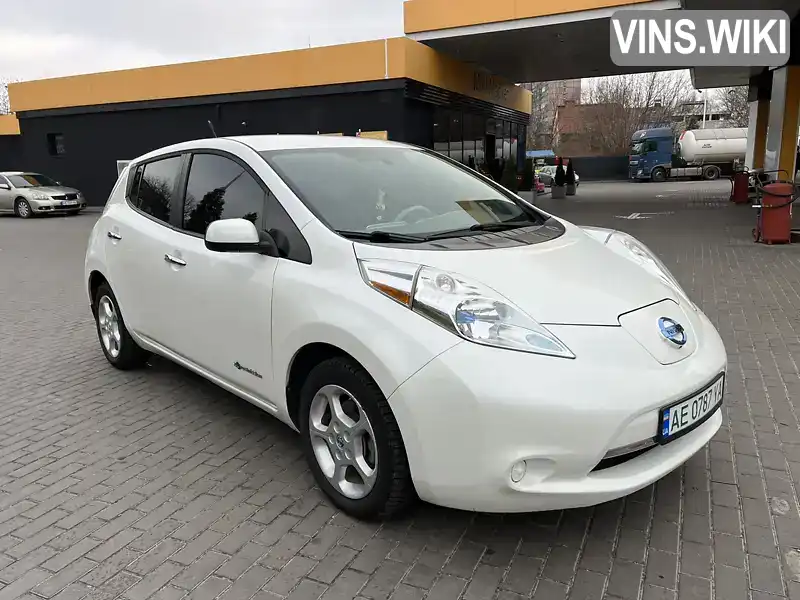 Хэтчбек Nissan Leaf 2013 null_content л. Автомат обл. Днепропетровская, Днепр (Днепропетровск) - Фото 1/21