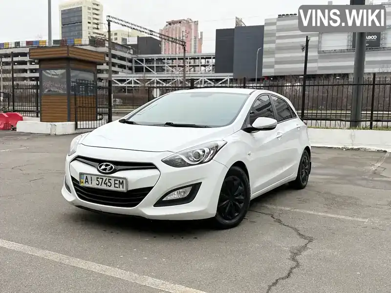 Хетчбек Hyundai i30 2014 1.58 л. Автомат обл. Київська, Київ - Фото 1/19