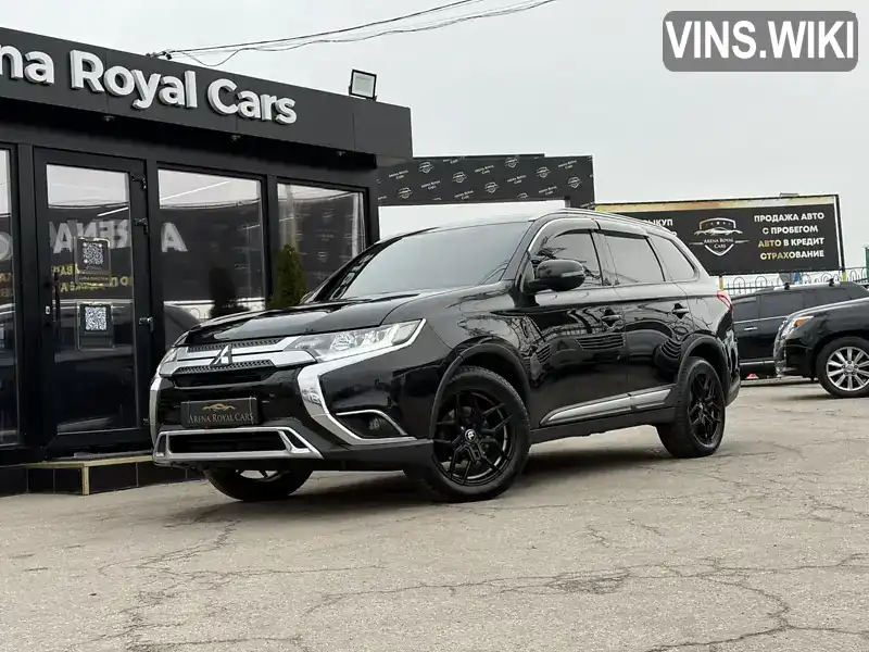 Позашляховик / Кросовер Mitsubishi Outlander 2019 2.36 л. Автомат обл. Харківська, Харків - Фото 1/21