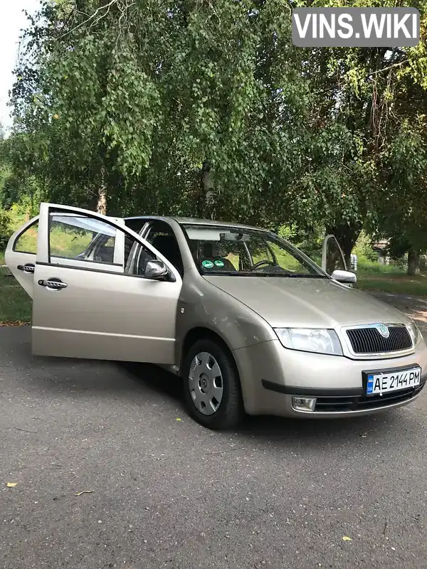 Хэтчбек Skoda Fabia 2004 1.2 л. Ручная / Механика обл. Днепропетровская, Каменское (Днепродзержинск) - Фото 1/7