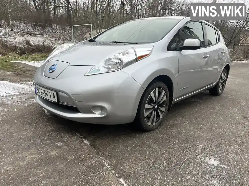 Хэтчбек Nissan Leaf 2015 null_content л. обл. Ровенская, Здолбунов - Фото 1/20