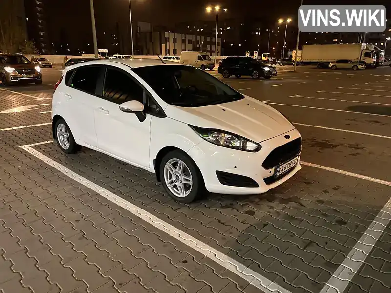 Хетчбек Ford Fiesta 2016 1.39 л. Ручна / Механіка обл. Київська, Київ - Фото 1/21