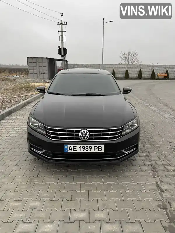 Седан Volkswagen Passat 2015 1.8 л. Автомат обл. Дніпропетровська, Дніпро (Дніпропетровськ) - Фото 1/20