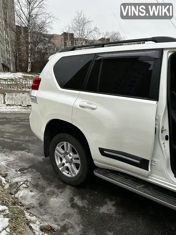 Позашляховик / Кросовер Toyota Land Cruiser Prado 2013 3.96 л. Автомат обл. Київська, Київ - Фото 1/5