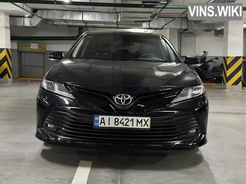 Седан Toyota Camry 2019 2.5 л. Автомат обл. Київська, Київ - Фото 1/15