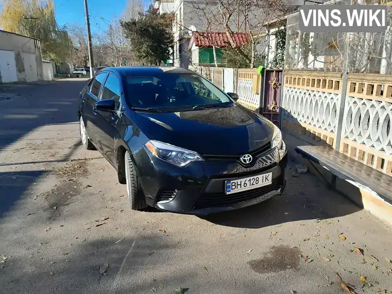 5YFBURHE8GP488129 Toyota Corolla 2016 Седан 1.8 л. Фото 1