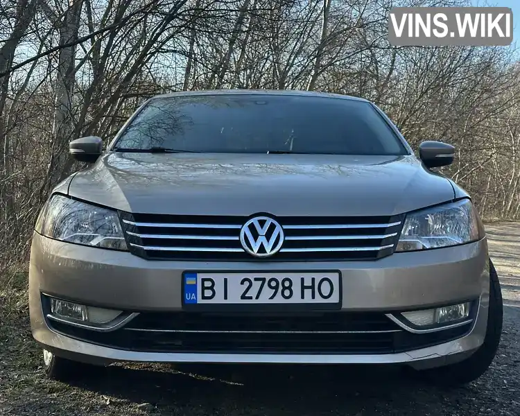 Седан Volkswagen Passat 2015 1.8 л. Автомат обл. Полтавська, Полтава - Фото 1/21