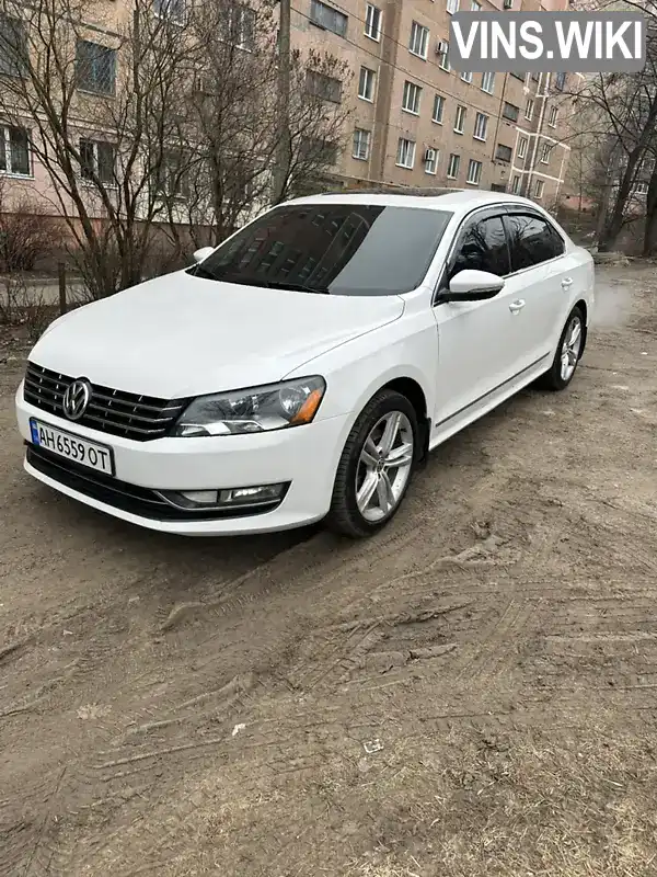 Седан Volkswagen Passat 2012 2 л. Автомат обл. Донецька, Слов'янськ - Фото 1/11