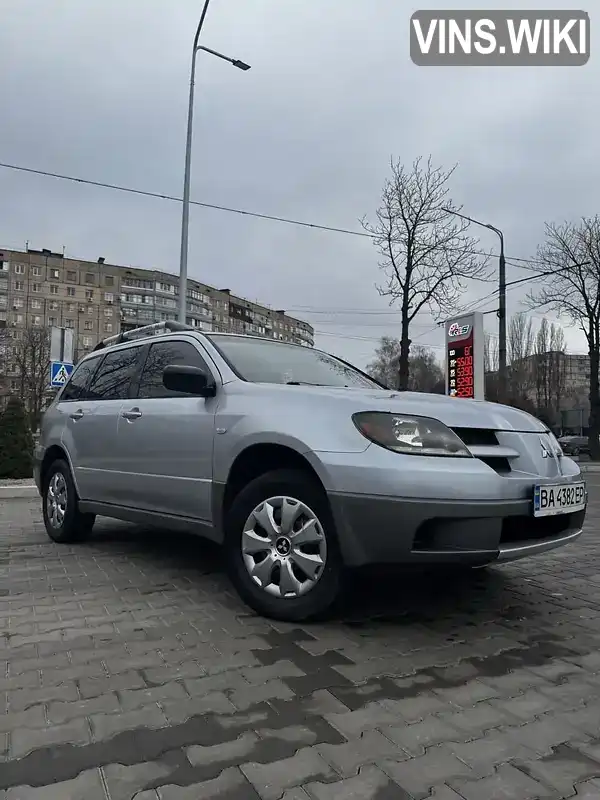 Позашляховик / Кросовер Mitsubishi Outlander 2003 2 л. Ручна / Механіка обл. Кіровоградська, Кропивницький (Кіровоград) - Фото 1/14