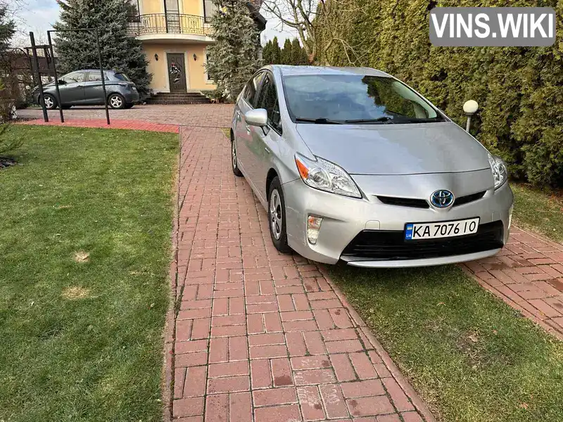 Хетчбек Toyota Prius 2014 1.8 л. Автомат обл. Київська, Київ - Фото 1/21