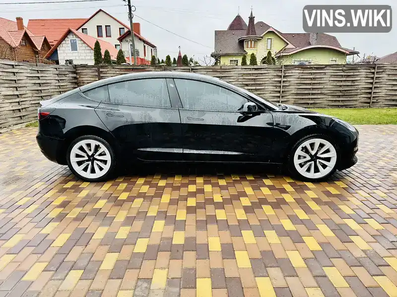 Седан Tesla Model 3 2023 null_content л. обл. Київська, Київ - Фото 1/21