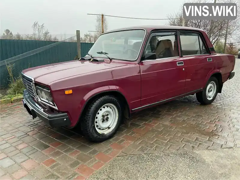 Седан ВАЗ / Lada 2107 2002 1.6 л. Ручная / Механика обл. Ровенская, Вараш (Кузнецовск) - Фото 1/9