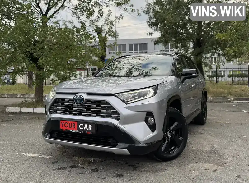 Позашляховик / Кросовер Toyota RAV4 2020 2.5 л. Автомат обл. Київська, Київ - Фото 1/21