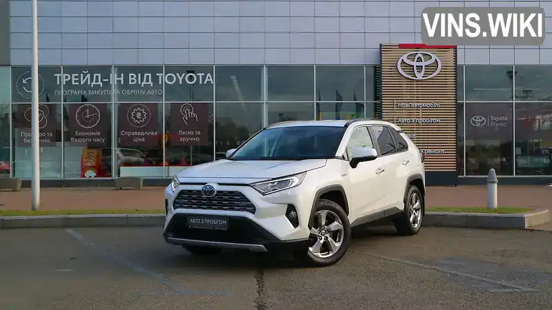 Позашляховик / Кросовер Toyota RAV4 2019 2.49 л. Варіатор обл. Київська, Київ - Фото 1/21