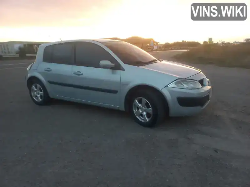 Хэтчбек Renault Megane 2003 1.6 л. Ручная / Механика обл. Черновицкая, Черновцы - Фото 1/21