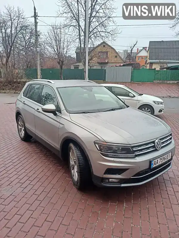 Внедорожник / Кроссовер Volkswagen Tiguan 2019 1.98 л. Автомат обл. Киевская, Киев - Фото 1/13