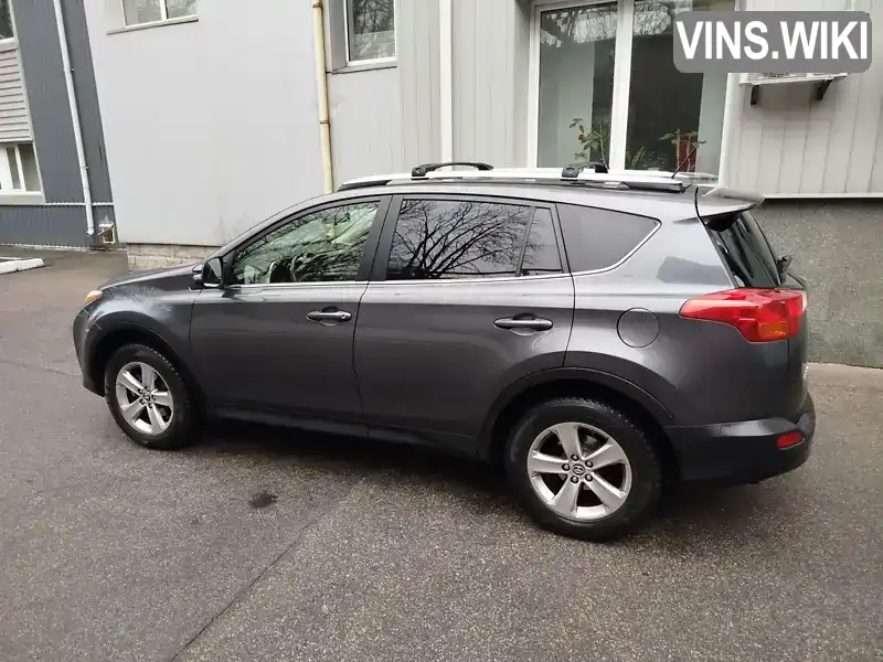 Позашляховик / Кросовер Toyota RAV4 2015 2.5 л. Автомат обл. Київська, Київ - Фото 1/15