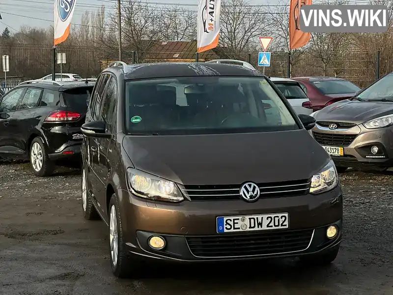 Минивэн Volkswagen Touran 2012 2 л. Автомат обл. Житомирская, Бердичев - Фото 1/21