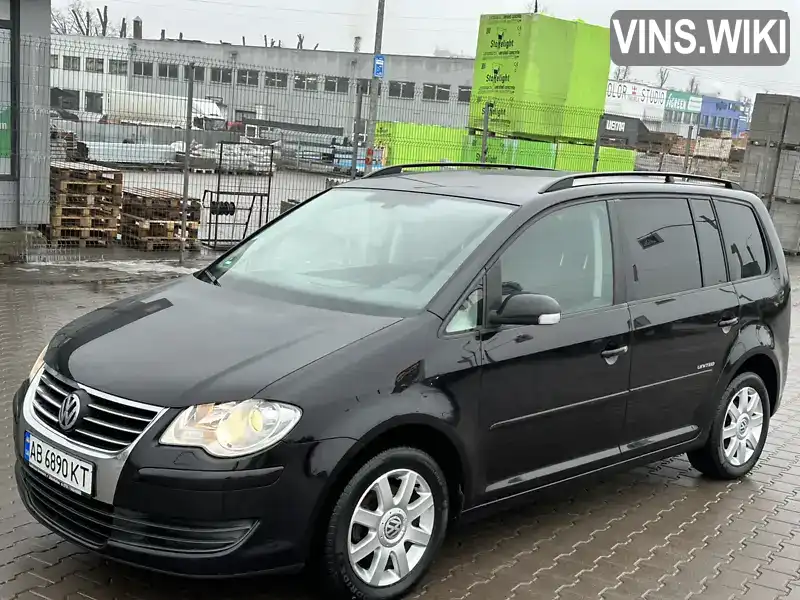 Мінівен Volkswagen Touran 2008 1.6 л. Ручна / Механіка обл. Вінницька, Вінниця - Фото 1/21